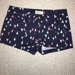 So Shorts with Sailboat Pattern